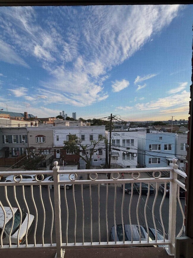 166 Lincoln St unit 2, Jersey City, NJ 07307 - photo 5