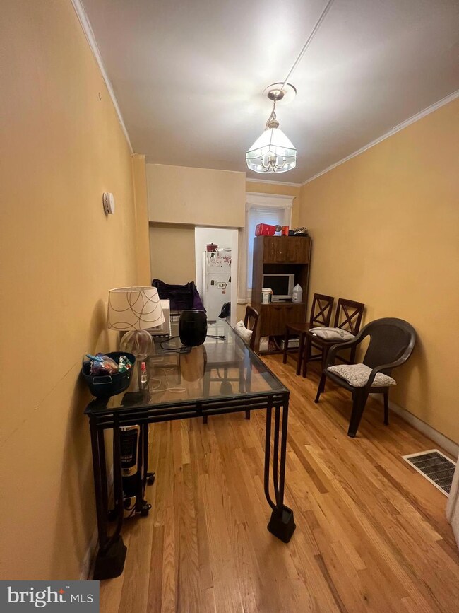 2513 Brookfield Ave, Baltimore, MD 21217 - photo 7