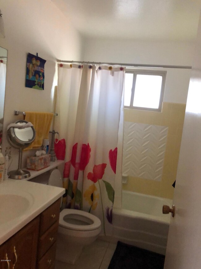 9938 W Tarrytown Ave, Sun City, AZ 85351 - photo 5