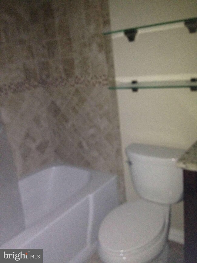 11839 Shire Ct unit 2, Reston, VA 20191 - photo 5