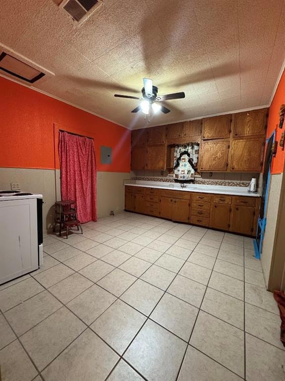 229 N Arapahoe Ave, Geary, OK 73040 - photo 5