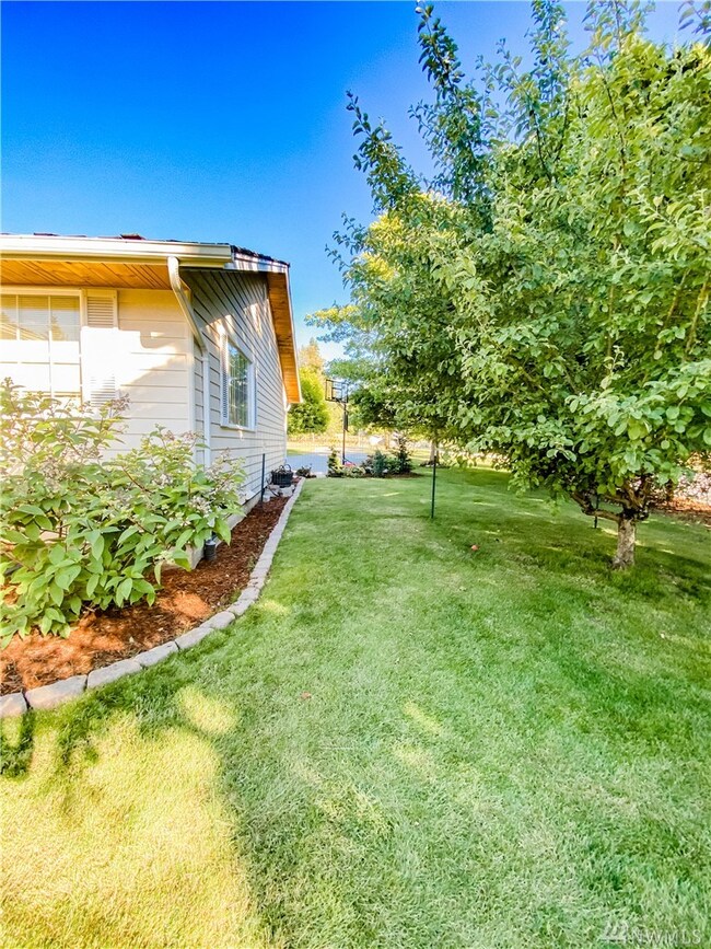 20467 Oleary Rd, Mount Vernon, WA 98274 - photo 3