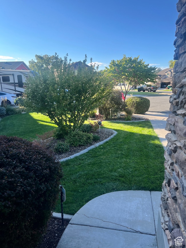 1548 E 925 S, Clearfield, UT 84015 - photo 7