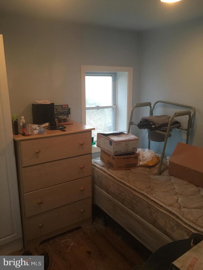 303 Adam Rd, Frederick, MD 21701 - photo 5