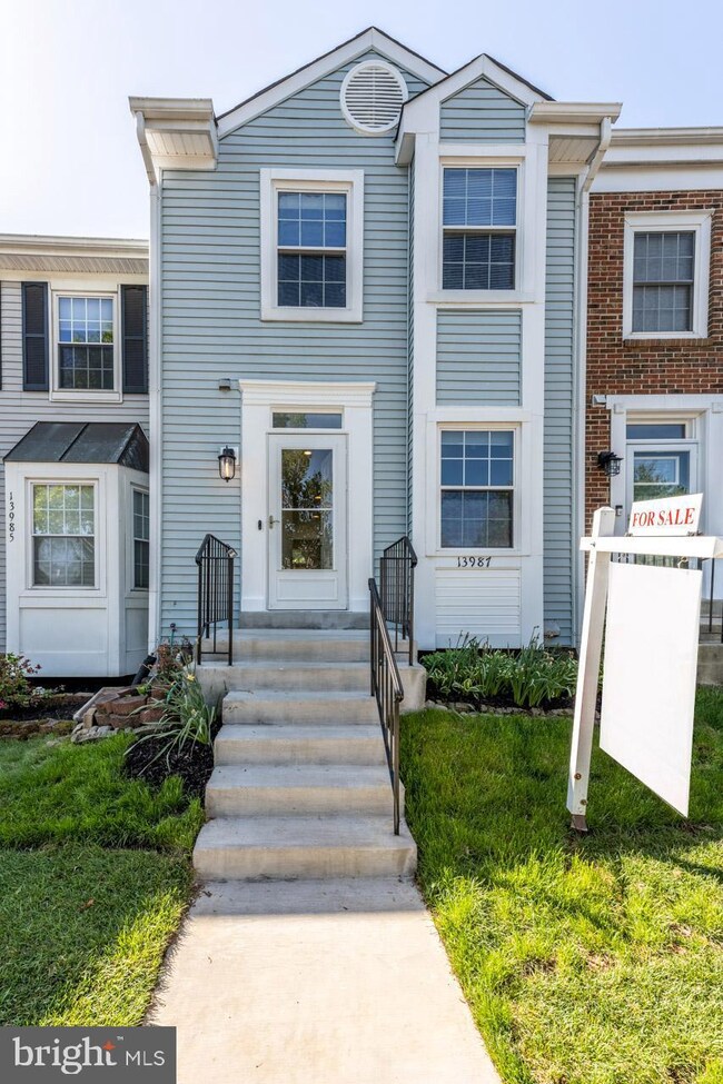 13987 Big Yankee Ln, Centreville, VA 20121 - photo 2