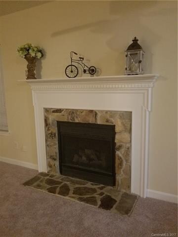 Dentil molding mantel, rock surrounding, Gas logs