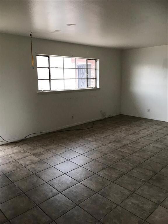 2619 Sacramento Ave, El Paso, TX 79930 - photo 4