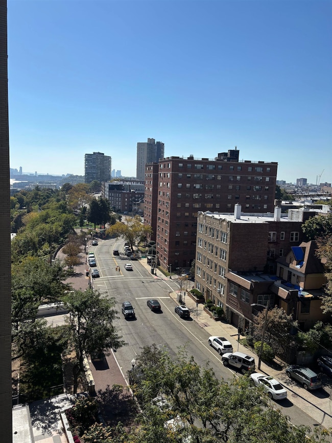 The Versailles unit 9K, West New York, NJ 07093 - photo 5