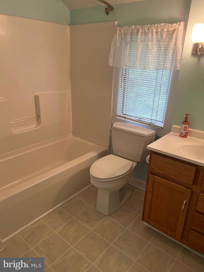 21693 Saratoga Dr, Lexington Park, MD 20653 - photo 6