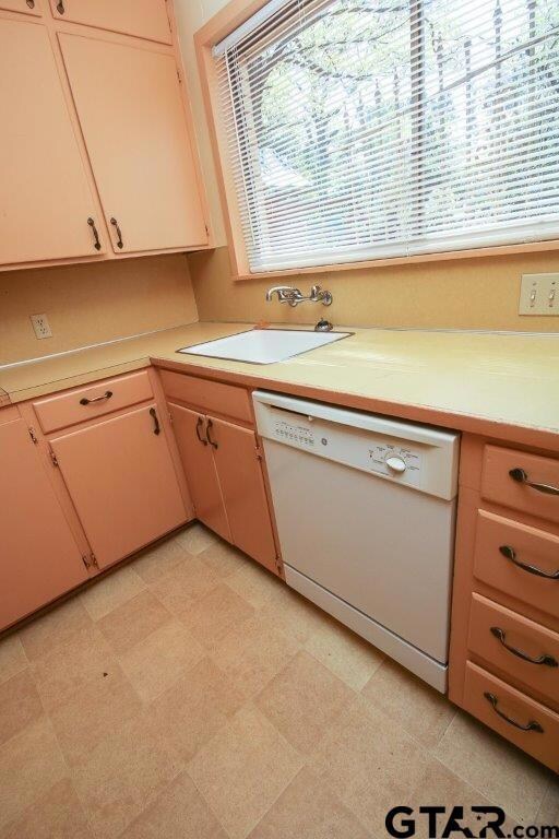 1312 1312 Powers Dr, Tyler, TX 75701 - photo 5