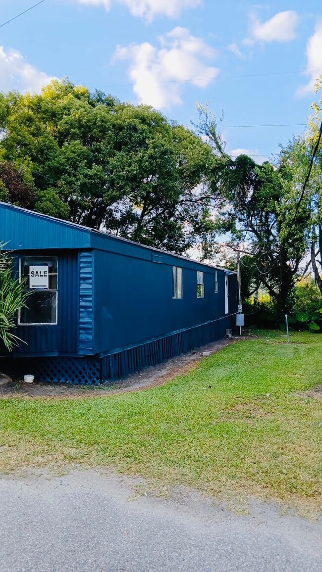 404 Union Dr unit 19, Lakeland, FL 33805 - photo 4