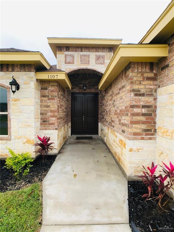 1107 Amethyst Dr, Weslaco, TX 78596 - photo 3