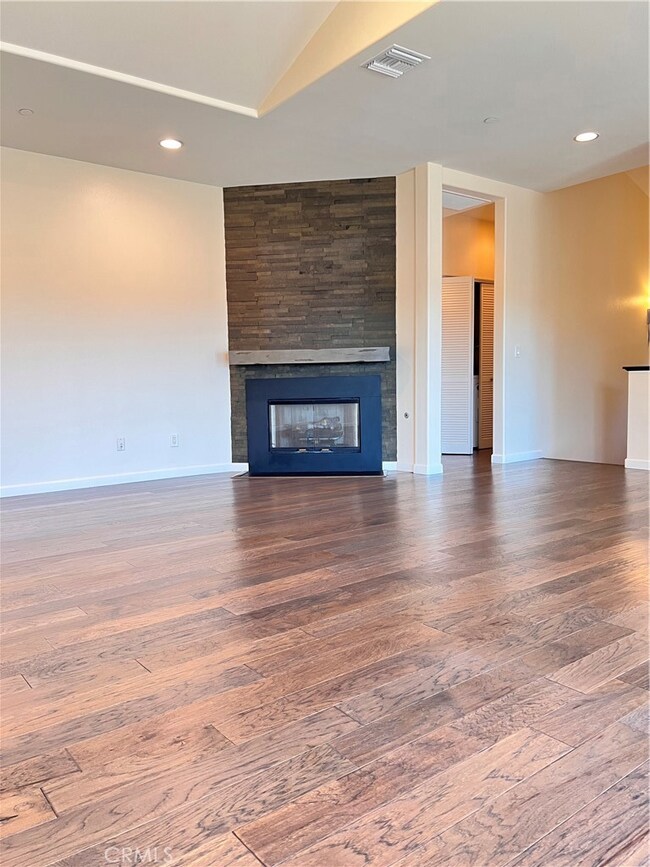 2515 Carnegie Ln unit A, Redondo Beach, CA 90278 - photo 6