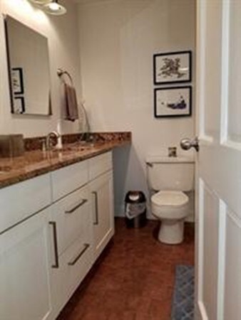 142 Commercial St unit 305, Boston, MA 02109 - photo 7