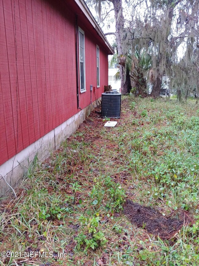 7803 Jasper Ave, Jacksonville, FL 32211 - photo 3