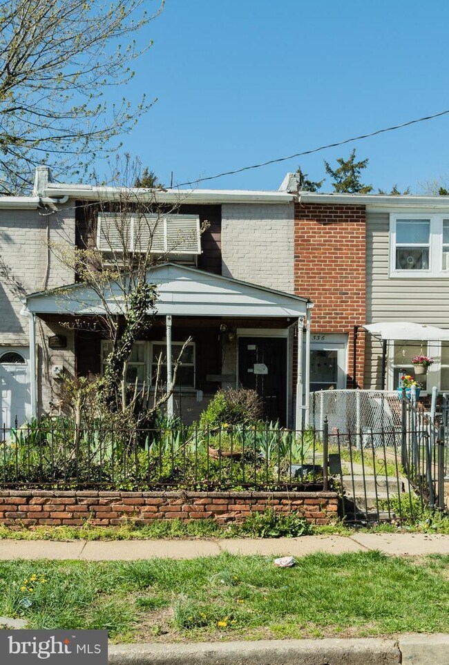 334 Bigley Ave, Halethorpe, MD 21227 - photo 2