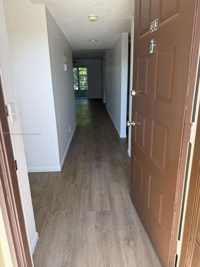 13001 SW 15th Ct unit 303T, Pembroke Pines, FL 33027 - photo 4