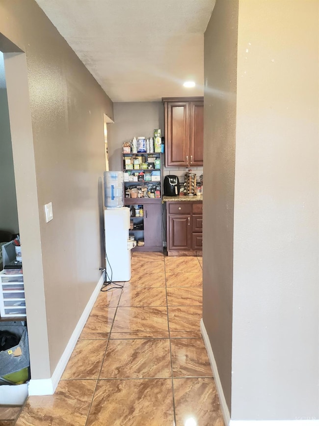 150 W Deodar Ln, Lemoore, CA 93245 - photo 5