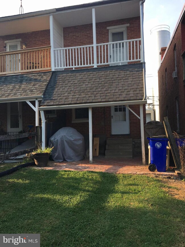 206 E 7th St, Frederick, MD 21701 - photo 2