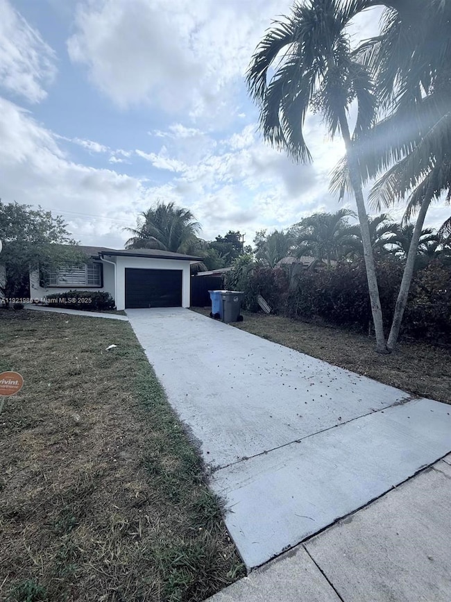 4240 SW 27th St unit 2, West Park, FL 33023 - photo 3