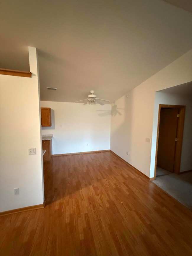 2750 11th Place unit 508, Kenosha, WI 53140 - photo 3