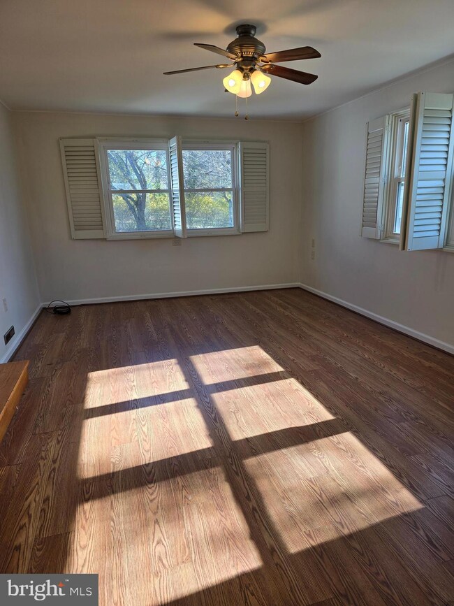 23290 Town Creek Dr, Lexington Park, MD 20653 - photo 7