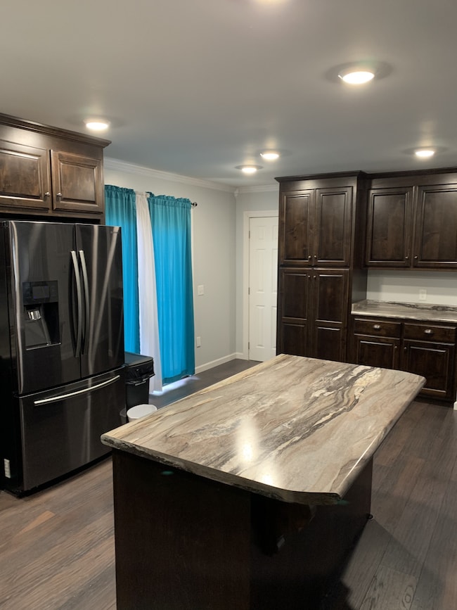 205 Ligon Dr, Shelbyville, TN 37160 - photo 4