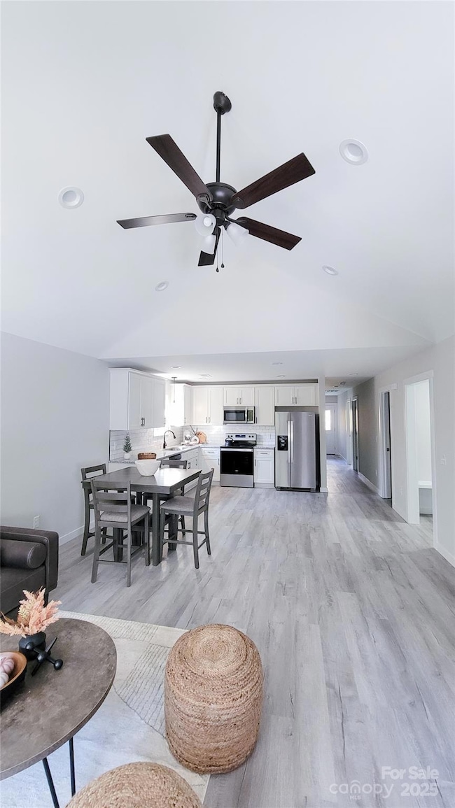 815 32nd St NE unit 3, Conover, NC 28613 - photo 5