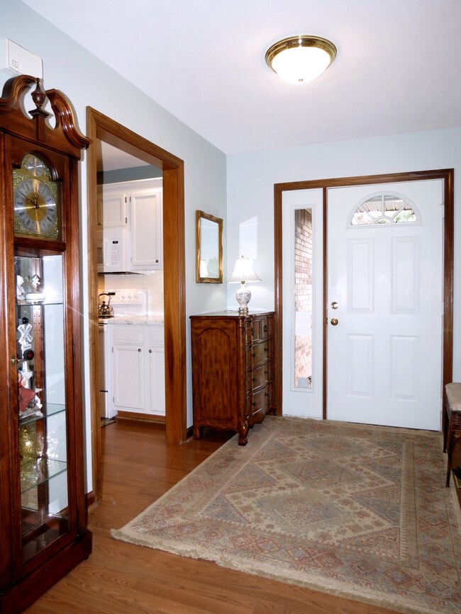 3412 Briar Ridge Way, Columbus, IN 47203 - photo 2