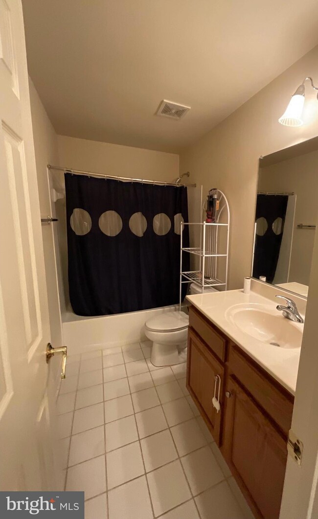 12651 Lace Falls Loop, Bristow, VA 20136 - photo 3