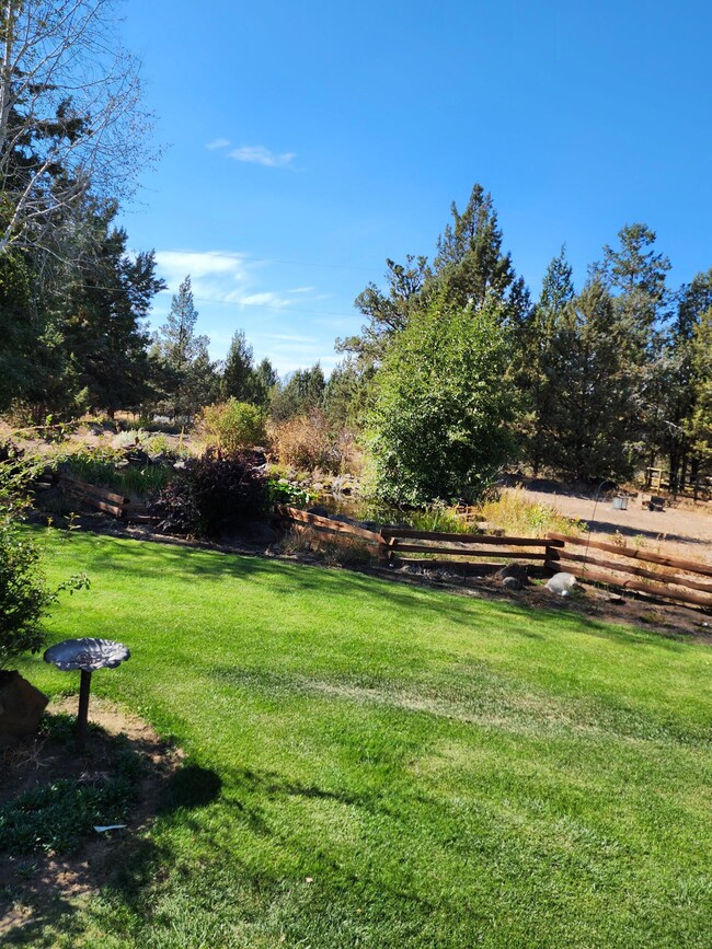 18625 Couch Market Rd, Bend, OR 97701 - photo 4