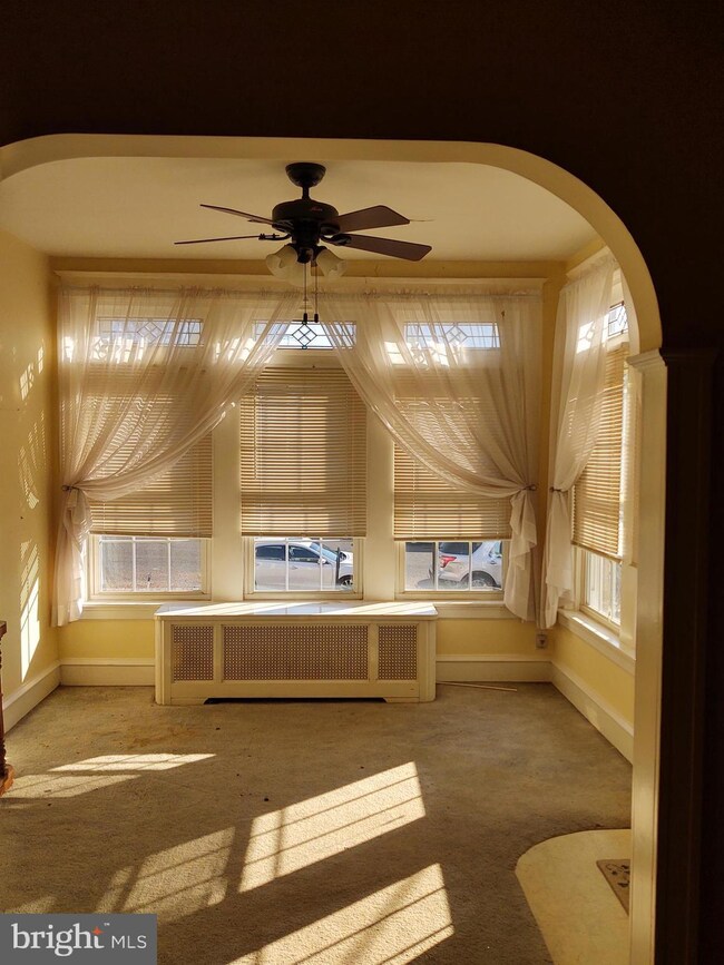 3542 Oakmont St, Philadelphia, PA 19136 - photo 6