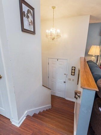 4 Colonial Rd, Douglas, MA 01516 - photo 5