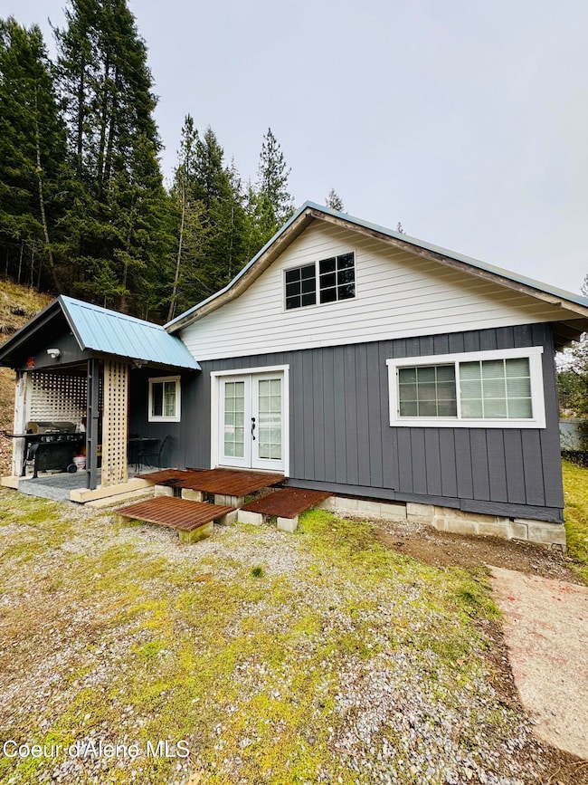 411 Pine St, Mullan, ID 83846 - photo 2