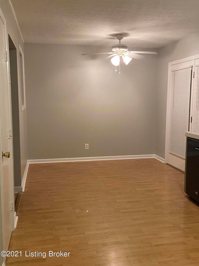 148 Dogwood Dr, Mount Washington, KY 40047 - photo 5