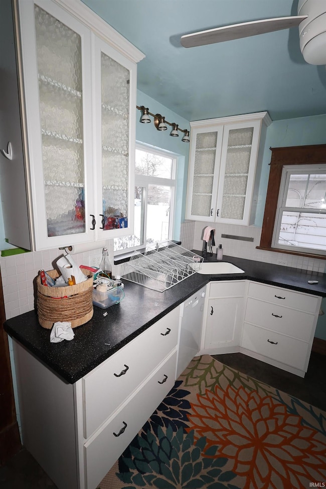 2226 Roger St, South Bend, IN 46628 - photo 7