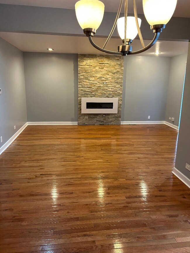 3532 Golfview Dr, Hazel Crest, IL 60429 - photo 5