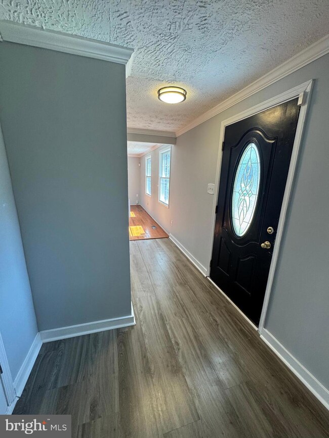 9112 Briarchip St, Laurel, MD 20708 - photo 3