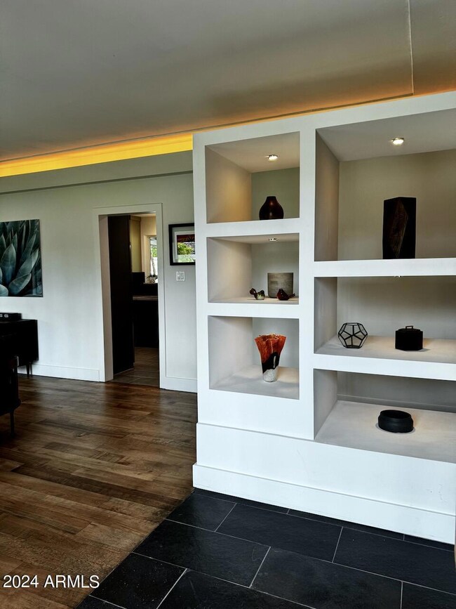 ENTRY WAY