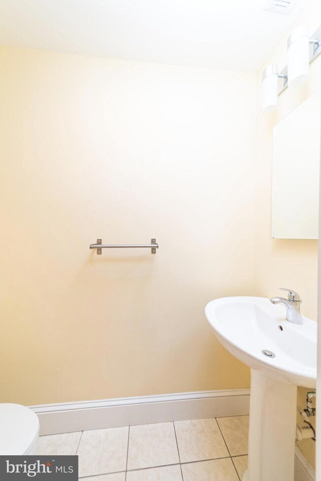 116 N Belnord Ave, Baltimore, MD 21224 - photo 3