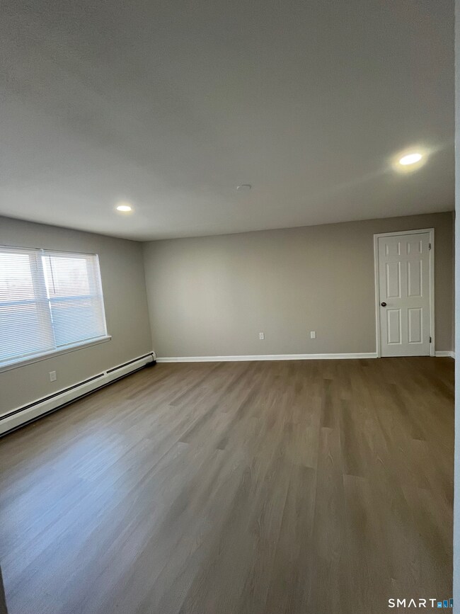 270 High St unit C5, Torrington, CT 06790 - photo 5