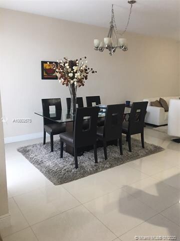 7508 NW 108 Path unit 7508, Doral, FL 33178 - photo 6