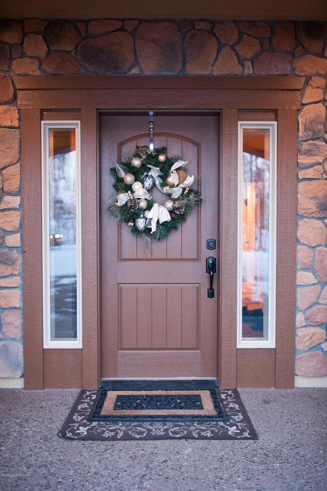Discovery front door