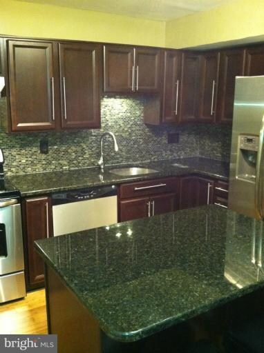 1570 Harford Square Dr, Edgewood, MD 21040 - photo 5