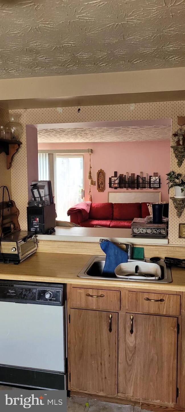 12013 Beltsville Dr, Beltsville, MD 20705 - photo 5