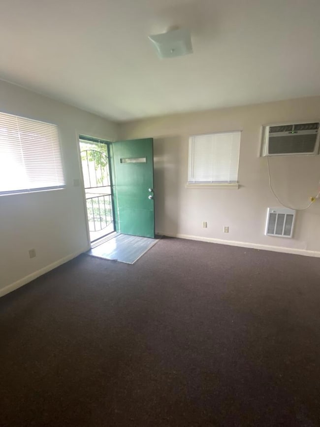 1918 Ivy St, Chattanooga, TN 37404 - photo 3