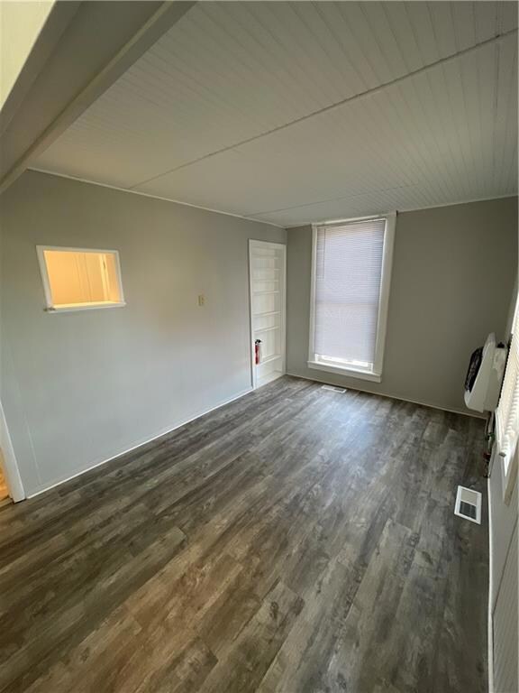 303 2nd St unit 5, Covington, IN 47932 - photo 2