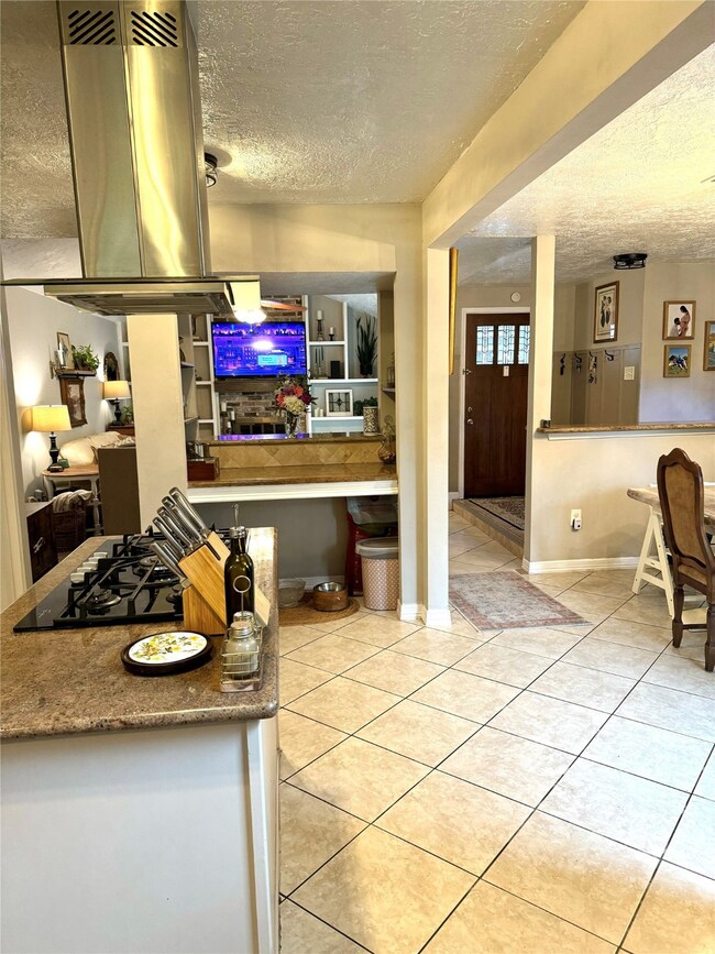 5022 Spring Forest Dr, Houston, TX 77091 - photo 5