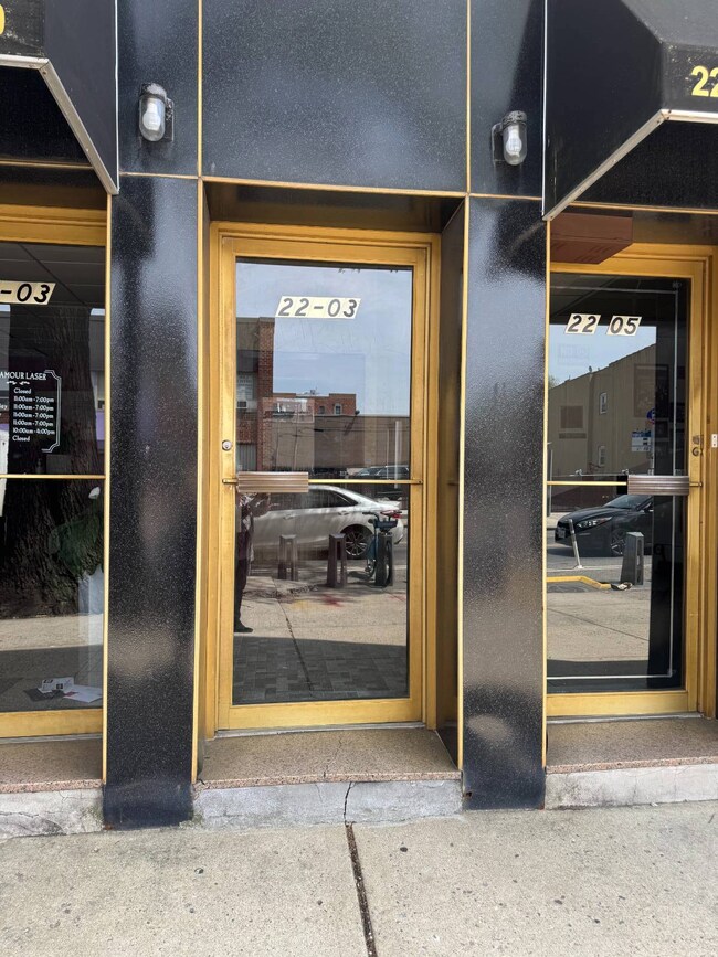 22-03 Steinway St, Astoria, NY 11105 - photo 7