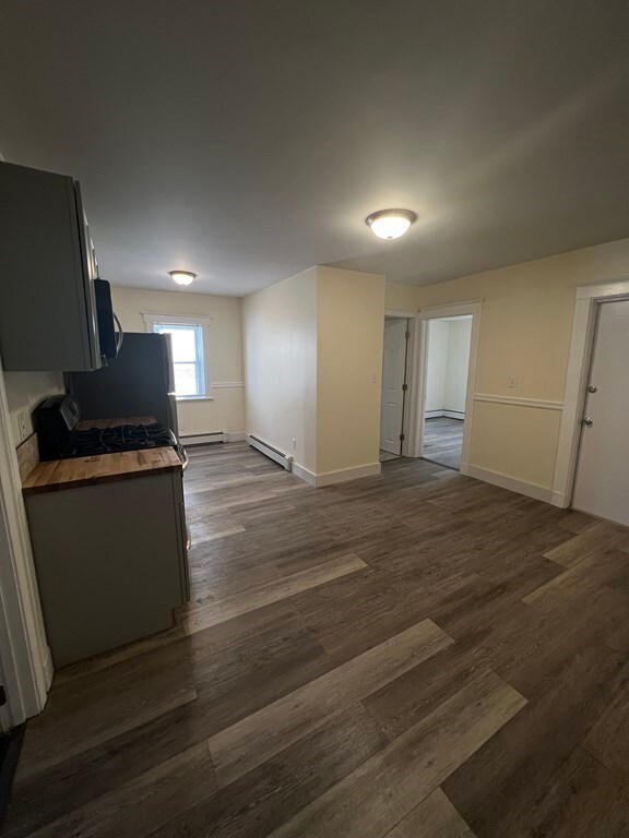 16 Park St unit 1, Salem, MA 01970 - photo 2